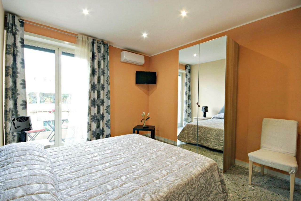 B&B Clelia Рим Екстериор снимка